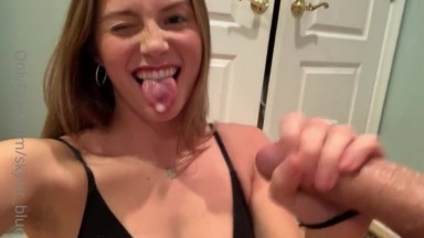 Skylar Blue - Quick Blowjob Swallow Porn Video Leaked