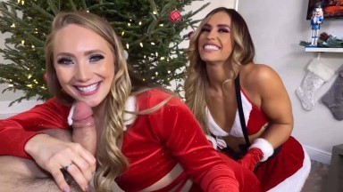 Aj Applegate And Kelsi Monroe - Santa Cums For a Holiday Threesome