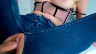 Fifigirl9 - Ripped Jeans Sex Tape Blowjob Video Leaked