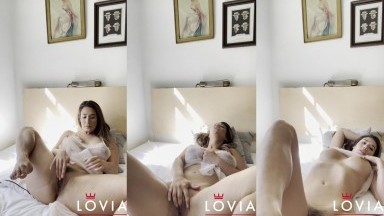 Eva Lovia - Bliss